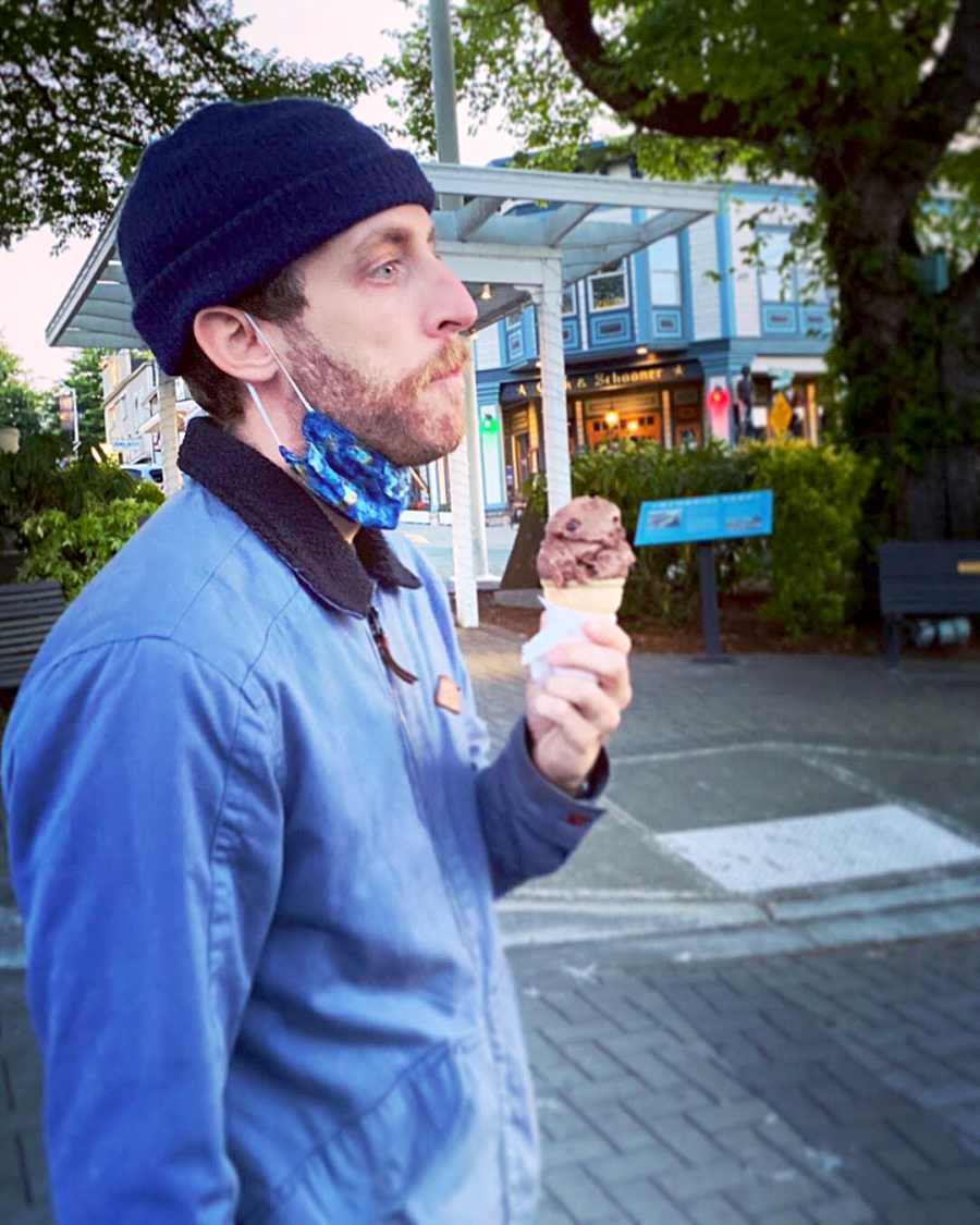 Thomas Middleditch More Celebrities Who Scream for Ice Cream