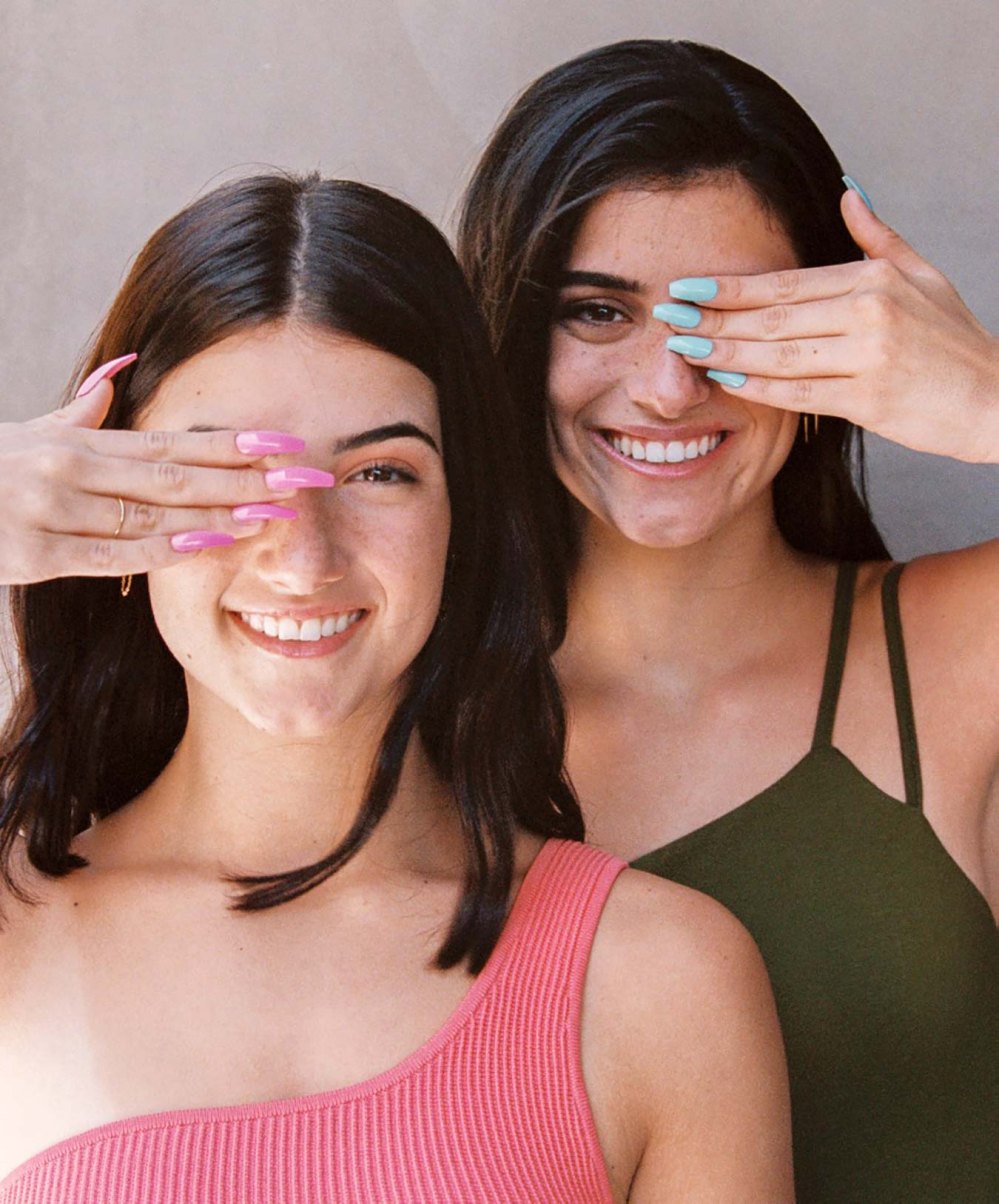 TikTok Stars Charli and Dixie D&rsquo;Amelio Landed Another Brand Partnership