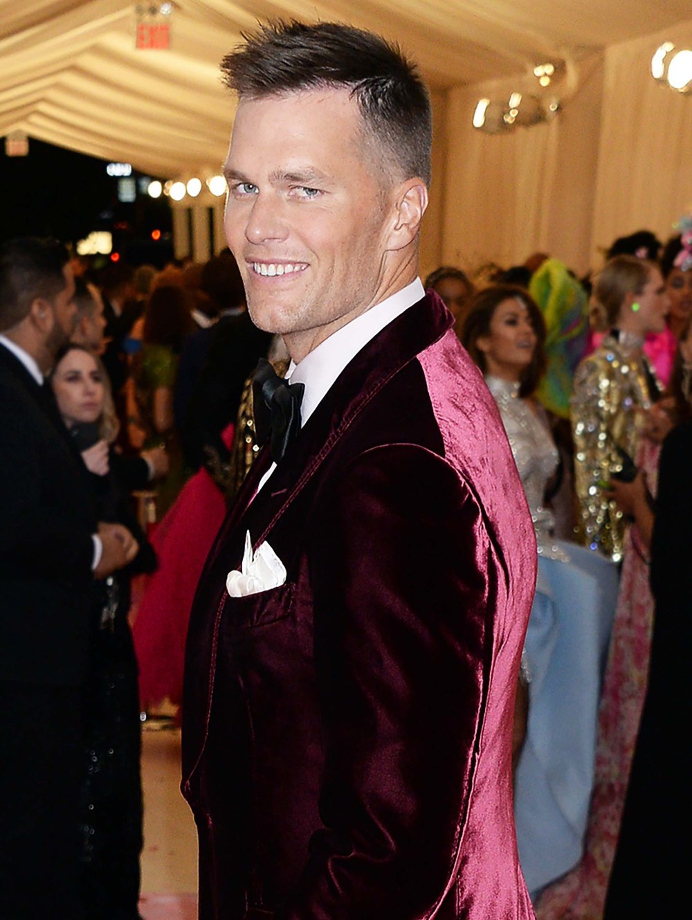 Why the Internet's Begging Tom Brady to Bring Back His ‘Caveman Hair’
