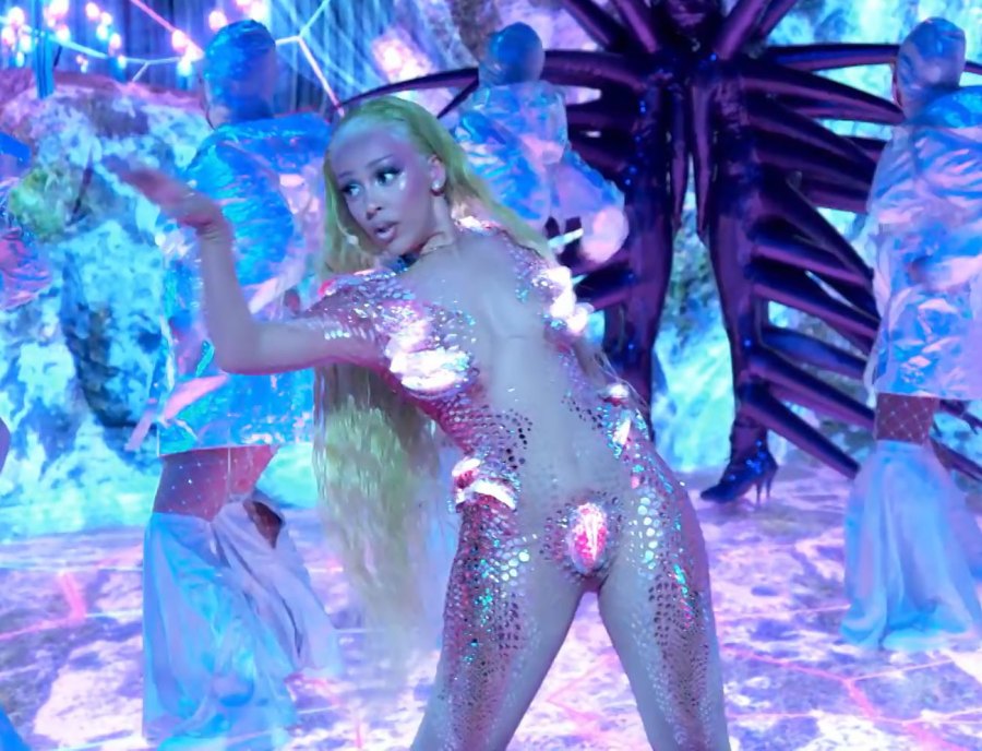 The 6 Most Naked Fashion Looks From the 2020 VMAs: Pics