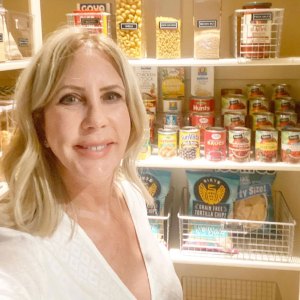 Vicki Gunvalson Pantry Simply Seaside Organizing