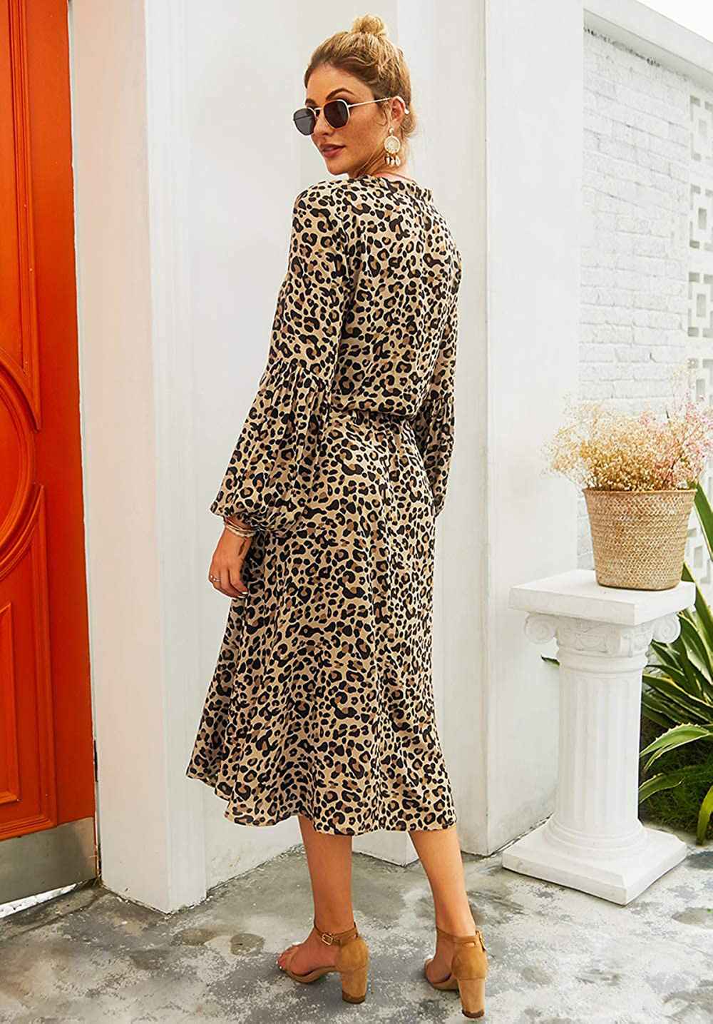 KIRUNDO Midi Leopard Dress