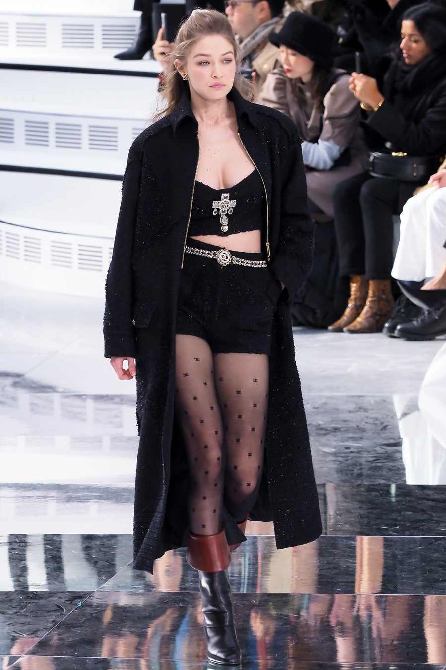 Gigi Hadid Chanel Paris Fashion Week Pregnant Models Walking the Runway