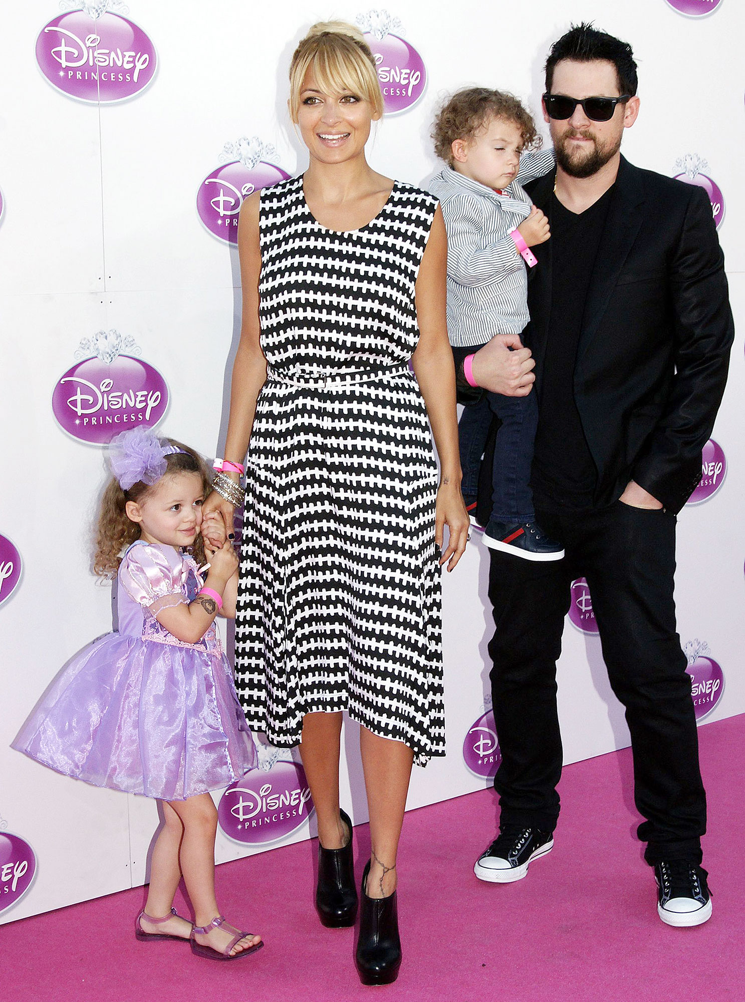 Nicole Richie and Joel Madden with Harlow and Sparrow in 2011 Nicole Richie and Joel Madden Most Romantic Moments