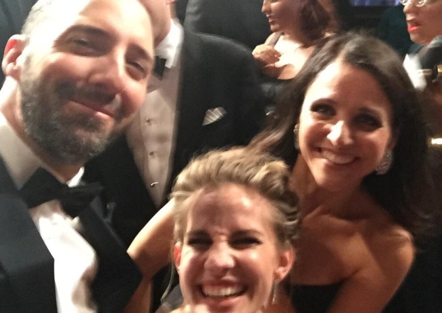 2015 tony hale emmy award selfies