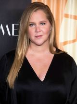 Amy Schumer Reveals She Has Lyme Disease