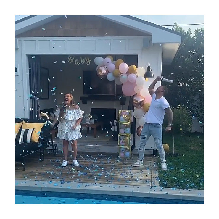 The Ultimate Compilation of Celebrity Moms' Mind-Blowing Gender Reveals: Unveiling the Most Creative and Memorable Moments