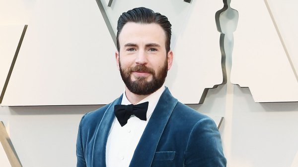 Chris Evans attends the Oscars 2019 Chris Evans Jokes About Lessons Learned After Embarrassing Nude Photo Leak