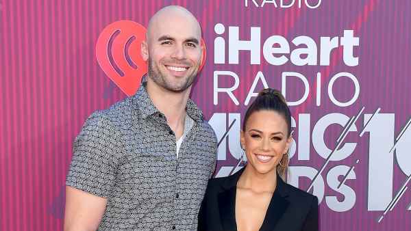 Jana Kramer Worries About Judgement If She Divorced Mike Caussin