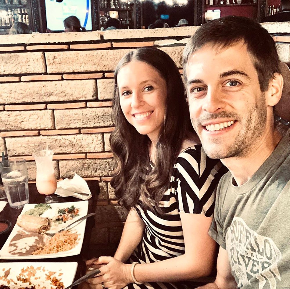 Jill Duggar Drinks Alcoholic Pina Colada Date With Husband Derick Dillard