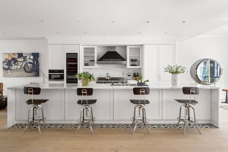 Joe Jonas Sophie Turner List NYC Condo 5 9 Million After Baby Birth