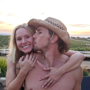 Kristen Bell Is Beyond Proud of Dax Shepard After Admitting Relapse