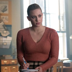 Lili Reinhart Feels Like a Prisoner Returning to Canada for Riverdale COVID-19