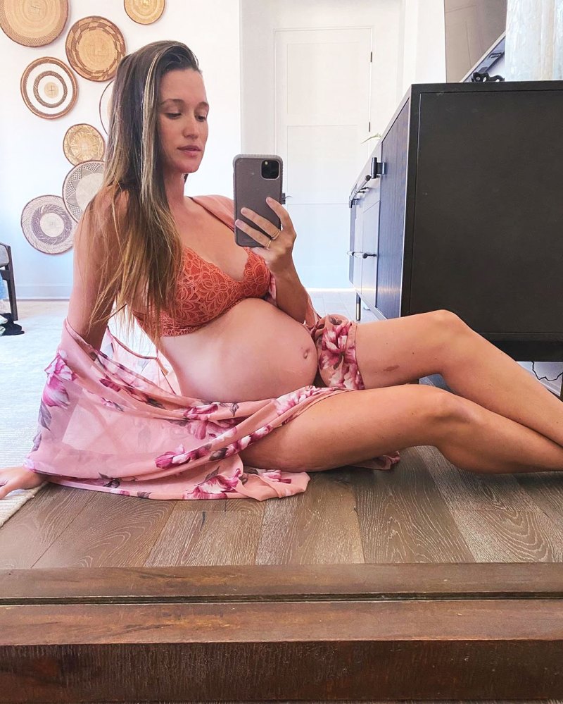 Pregnant Jade Roper Baby Bump Selfie in Lace Lingerie