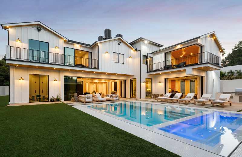 'RHOBH' Star Dorit Kemsley Lists Encino Mansion for Nearly $9.5 Million