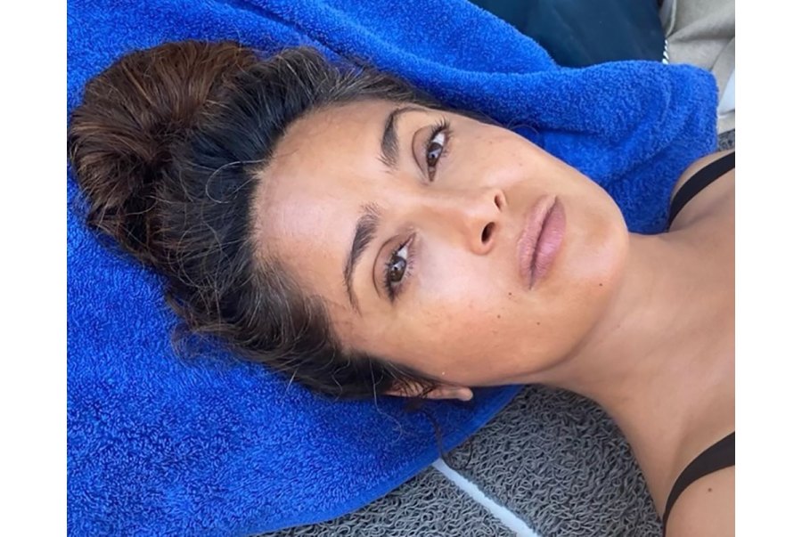 Salma Hayek Shows Off Her Gray Hair in a Stunning Makeup-Free Selfie