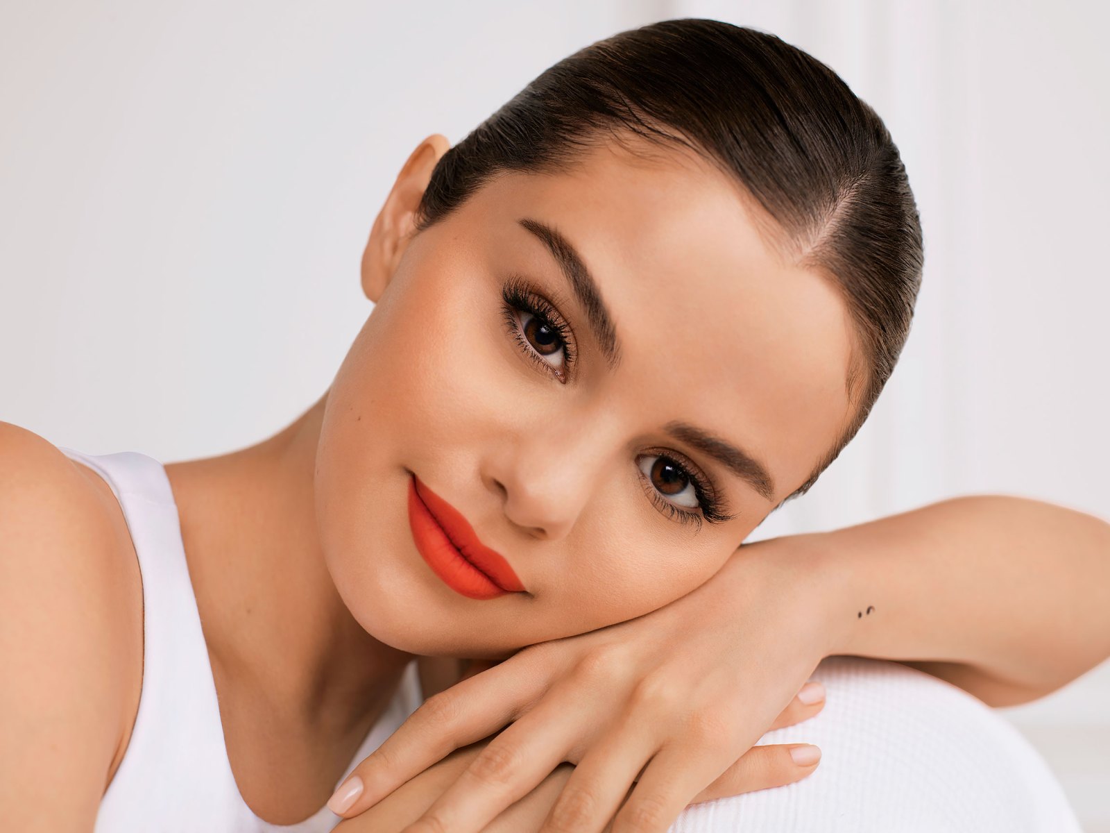 Selena Gomez’s Rare Beauty Is Here!