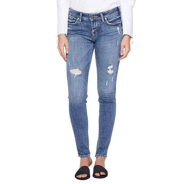Silver Jeans Co. Women's Suki Curvy Fit Mid Rise Super Skinny Jean