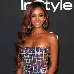 Vanessa Morgan Gives Birth Golden Globes