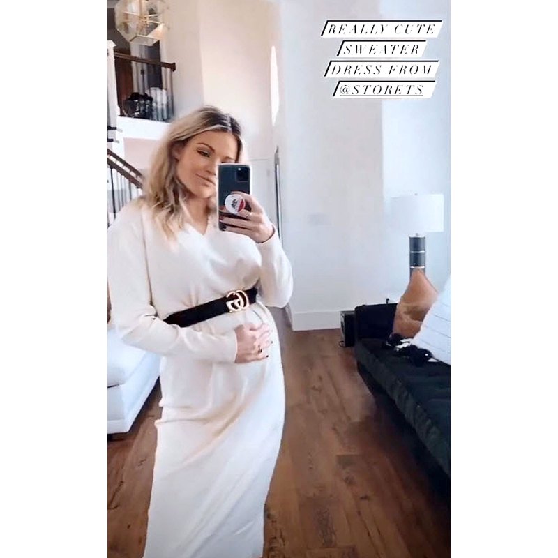 Wearing White Pregnant Witney Carson Baby Bump Album