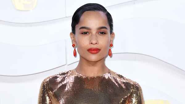 zoe-kravitz-mary-janes