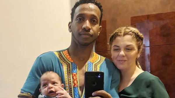 Ariela Weinberg Stops Her Biniyam Shibre Son Circumcision