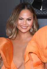 Chrissy Teigen Bio