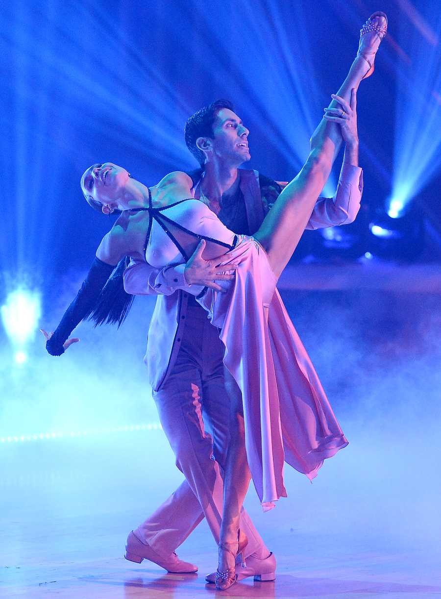 Nev Schulman and Jenna Johnson DWTS Recap October 12