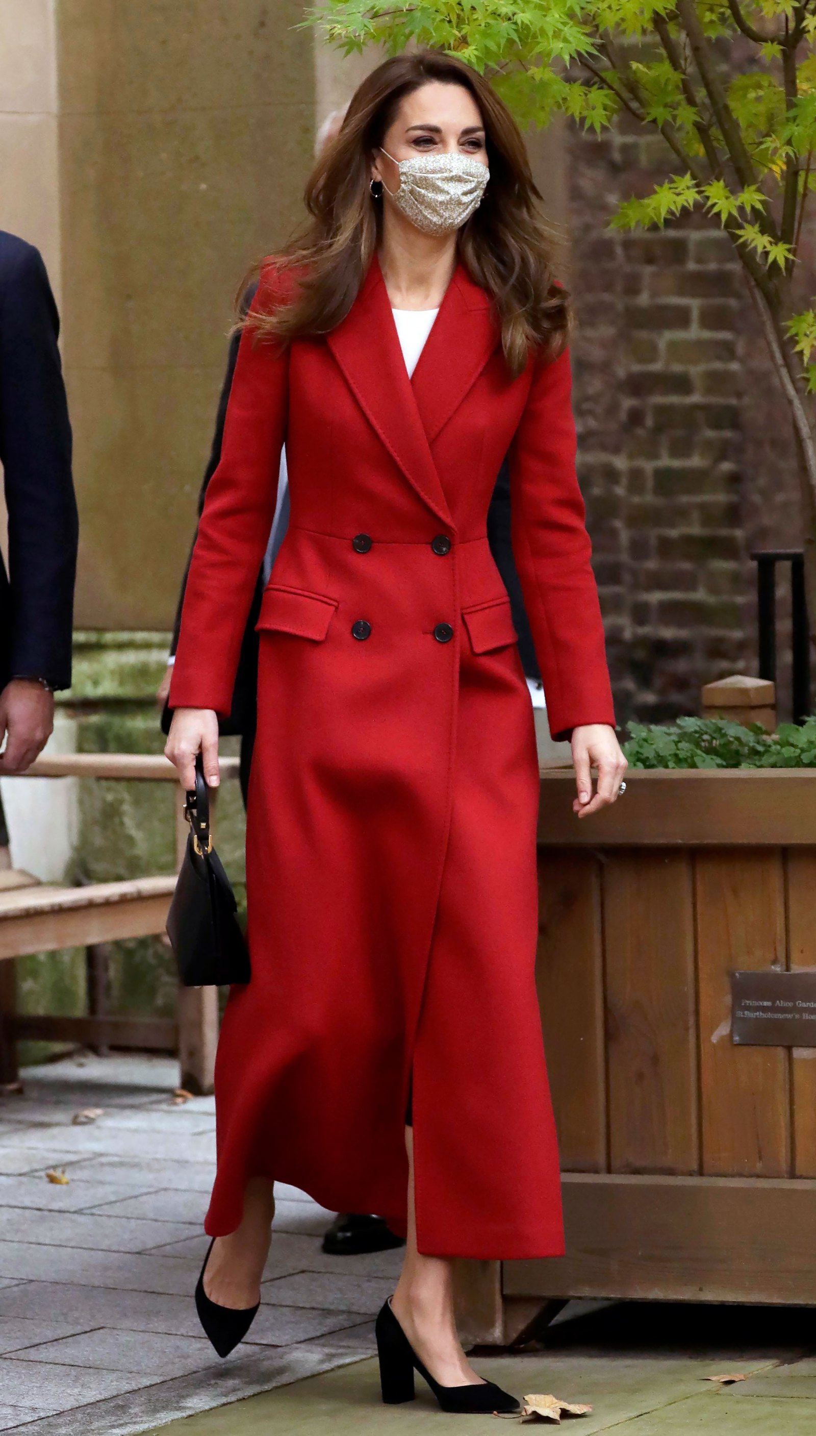 Duchess Kate's Red Wool Coat Is Fall Style Goals