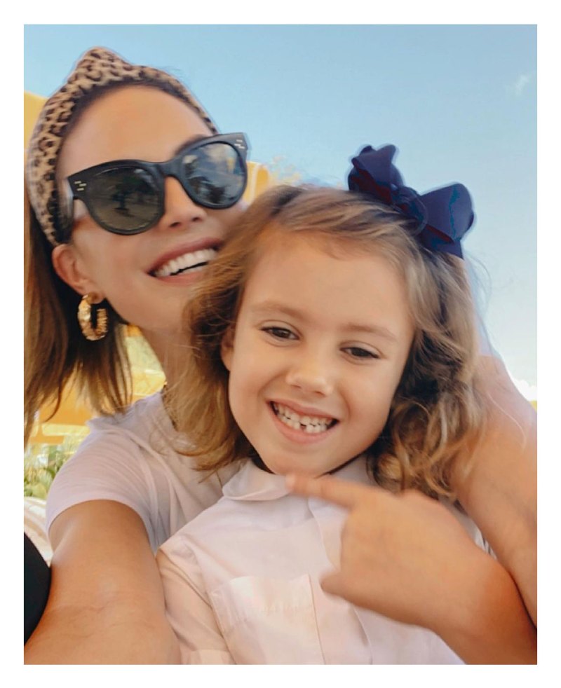 Elizabeth Chambers Daughter Harper Loses Her 1st Tooth