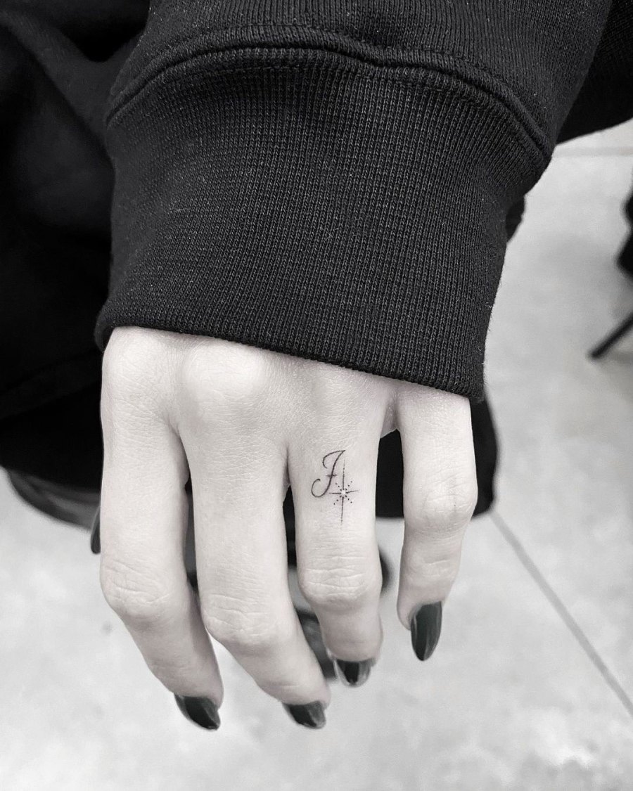 Hailey Baldwin Debuts Two New Tattoos and One Is for Justin