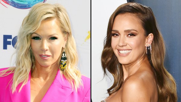 Jennie Garth Pokes Fun at Jessica Alba During Beverly Hills 90210 Reunion With Kelly Stalker Tara
