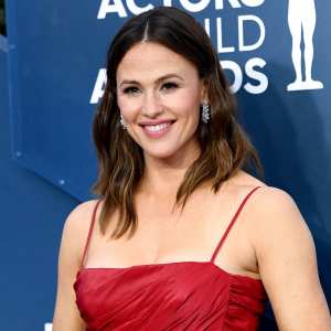 Jennifer Garner Opens Up About Dating in the Spotlight After John Miller Split