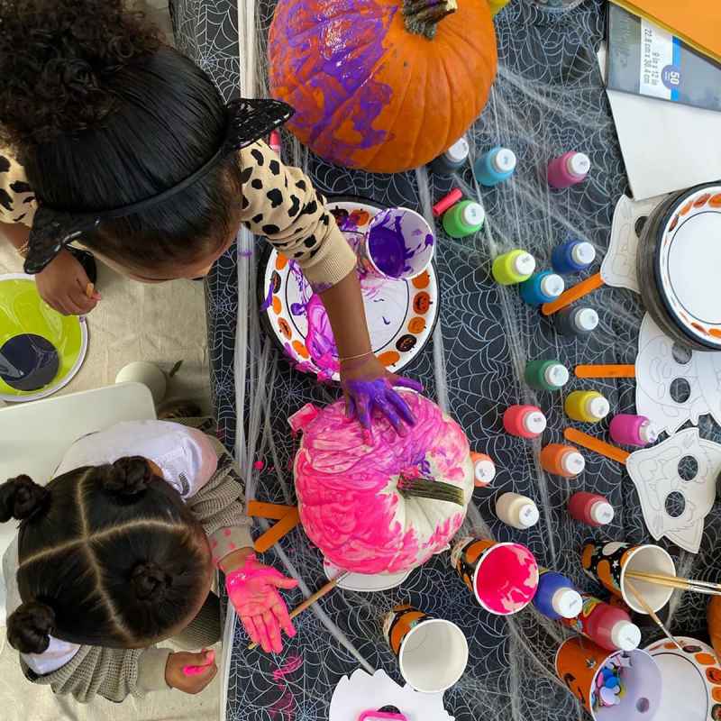 Khloe Kardashian Paints Pumpkins With Kardashian-Jenner Kids: Halloween Party Pics