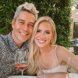 Lauren Burnham Denies Pregnant After Drinking Fake Mimosas Arie Luyendyk Jr Bachelor