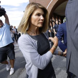 Lori Loughlin Is Expecting to Be Released from Prison Before 2021