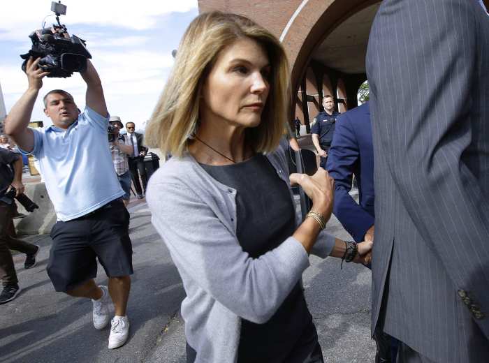 Lori Loughlin Is Expecting to Be Released from Prison Before 2021