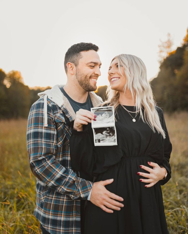 Mark Cuevas and Aubrey Rainey Love Is Blind Ultrasound Pregnant Announcement