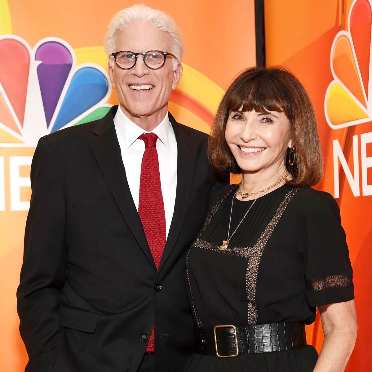 Mary Steenburgen Honors Husband Ted Danson on 25th Anniversary