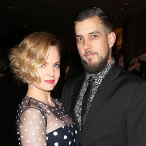 Mena Suvari Gives Birth, Welcomes 1st Child With Husband Michael Hope