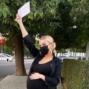 Pregnant Ashlee Simpson Shows Baby Bump While Voting