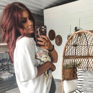 Pregnant Chelsea Houska Shares Video of Baby No. 4 Kicking