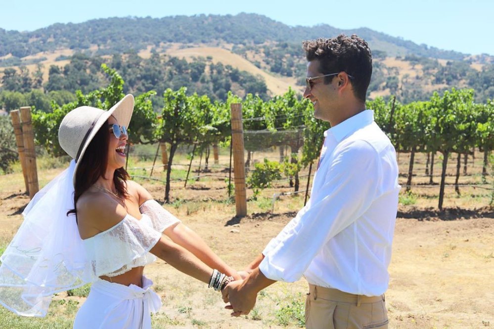 Sarah Hyland Gives an Update on Her Wedding to Wells Adams