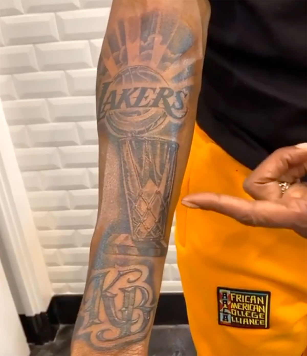 Celebrities pay tribute to Kobe and Gianna Bryant with tattoos