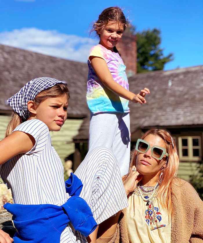 The Empowering Beauty Lessons Busy Philipps Is Teaching Her Daughters