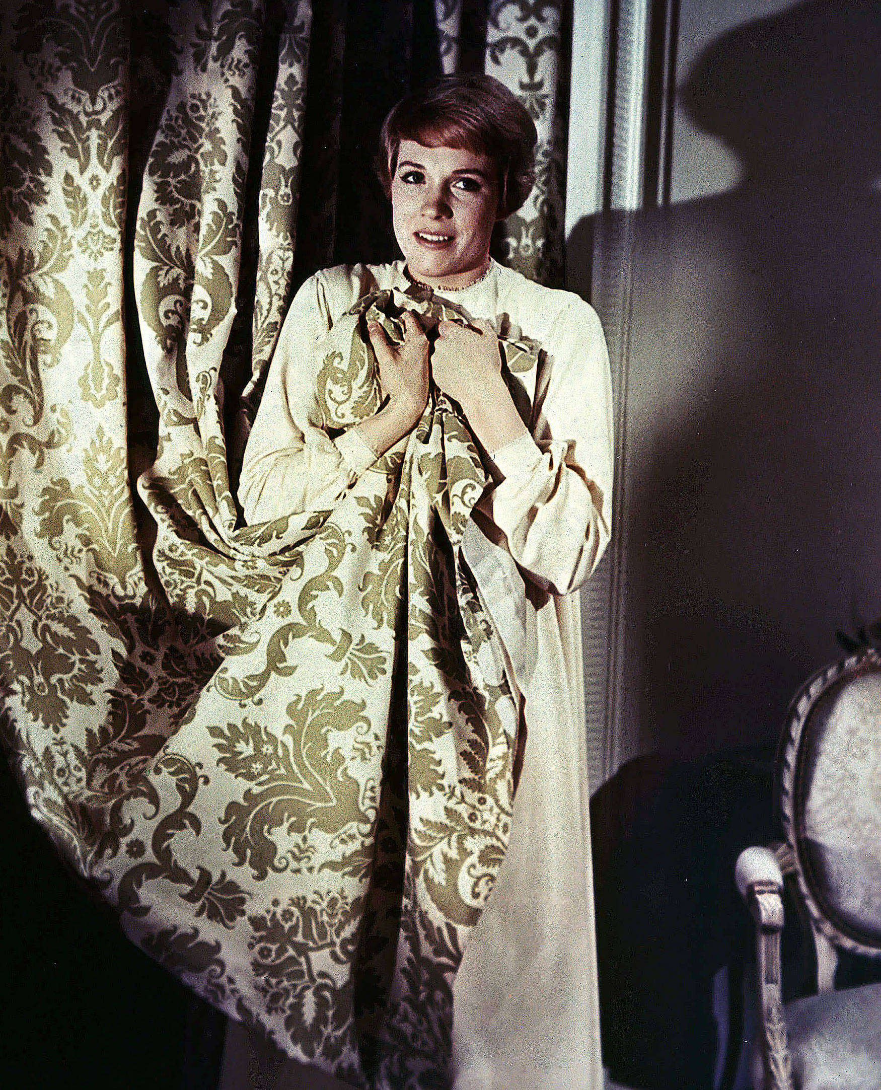 This 'Sound of Music' Star Is Selling Face Masks ‘Made From Drapes’