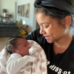 See Kevin Hart and Eniko Parrish's Newborn Daughter Kaori's 1st Pic