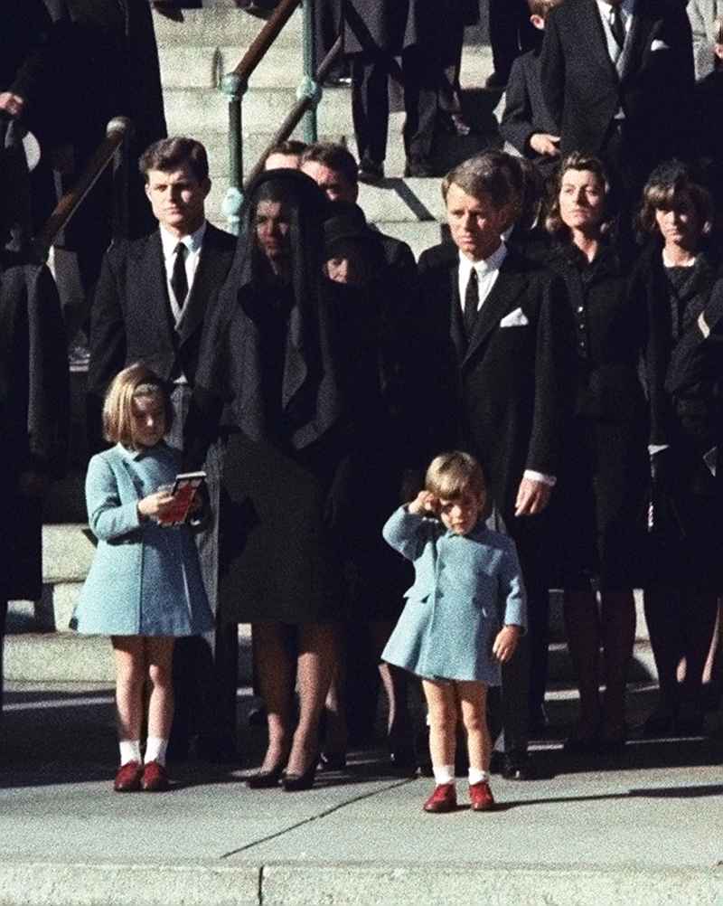 02 Iconic Saluting JFK Casket John F Kennedy Jr Life in Photos