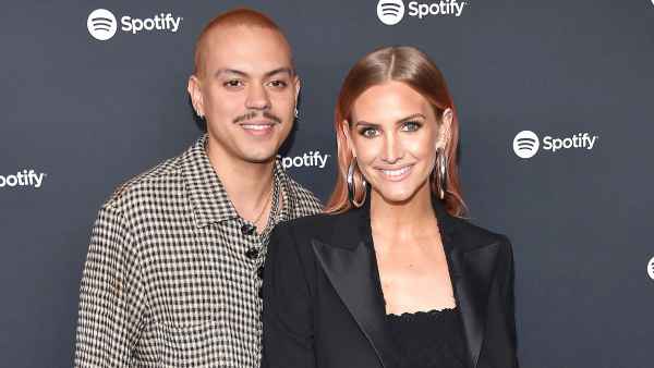 Ashlee Simpson Shares First Family Photo 3 Weeks After Son Ziggy Birth