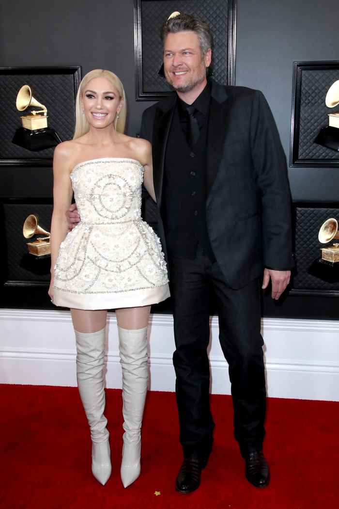 Blake Shelton Gives Sweet Shout Out to Fiancee Gwen Stefani E! People's Choice Awards 2020 Grammy